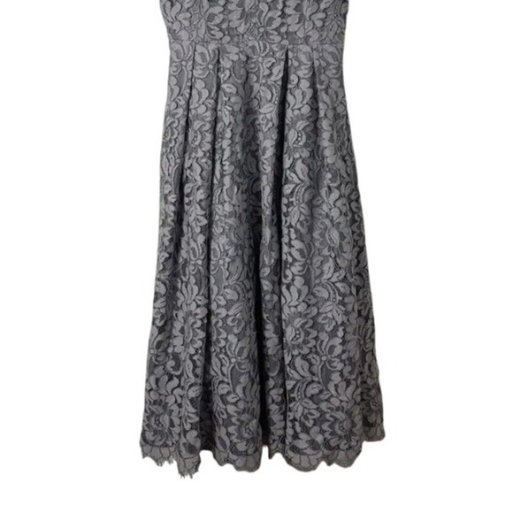 Eliza‎ J Women's Silver Lace Overlay Midi Dress Size 2 NWT - Picture 3 of 4